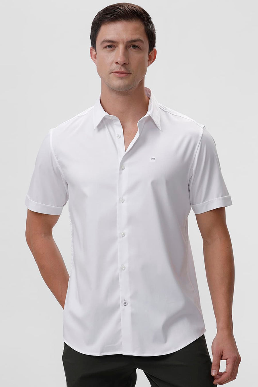 BASICS SLIM FIT LUCENT WHITE BAMBOO POLYESTER STRETCH HALFSLEEVES SHIRT