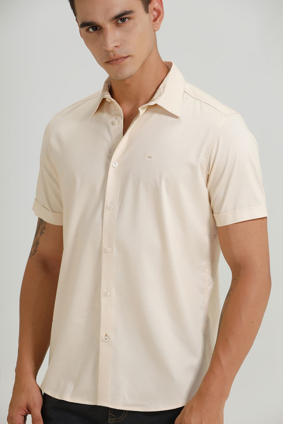 BASICS SLIM FIT BEIGE SHORT BREAD BAMBOO POLYESTER STRETCH HALFSLEEVES SHIRT