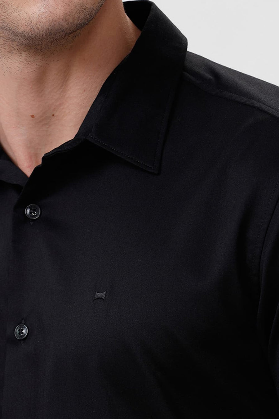 BASICS SLIM FIT BRISTOL BLACK BAMBOO POLYESTER STRETCH HALFSLEEVES SHIRT