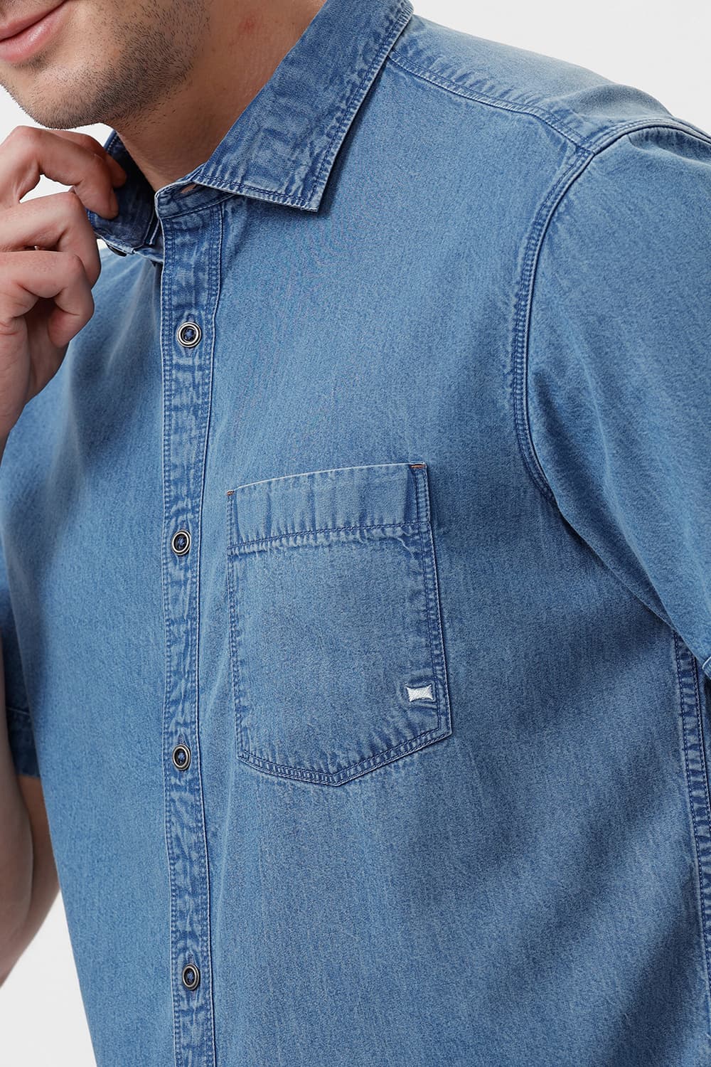 SLIM FIT COTTON INDIGO HALFSLEEVES SHIRT