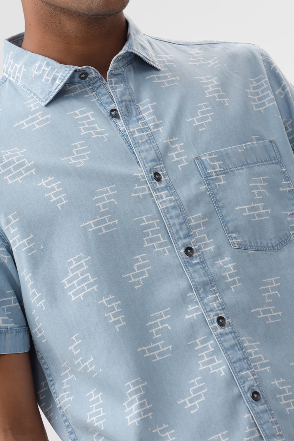 SLIM FIT COTTON INDIGO PRINT HALFSLEEVES SHIRT