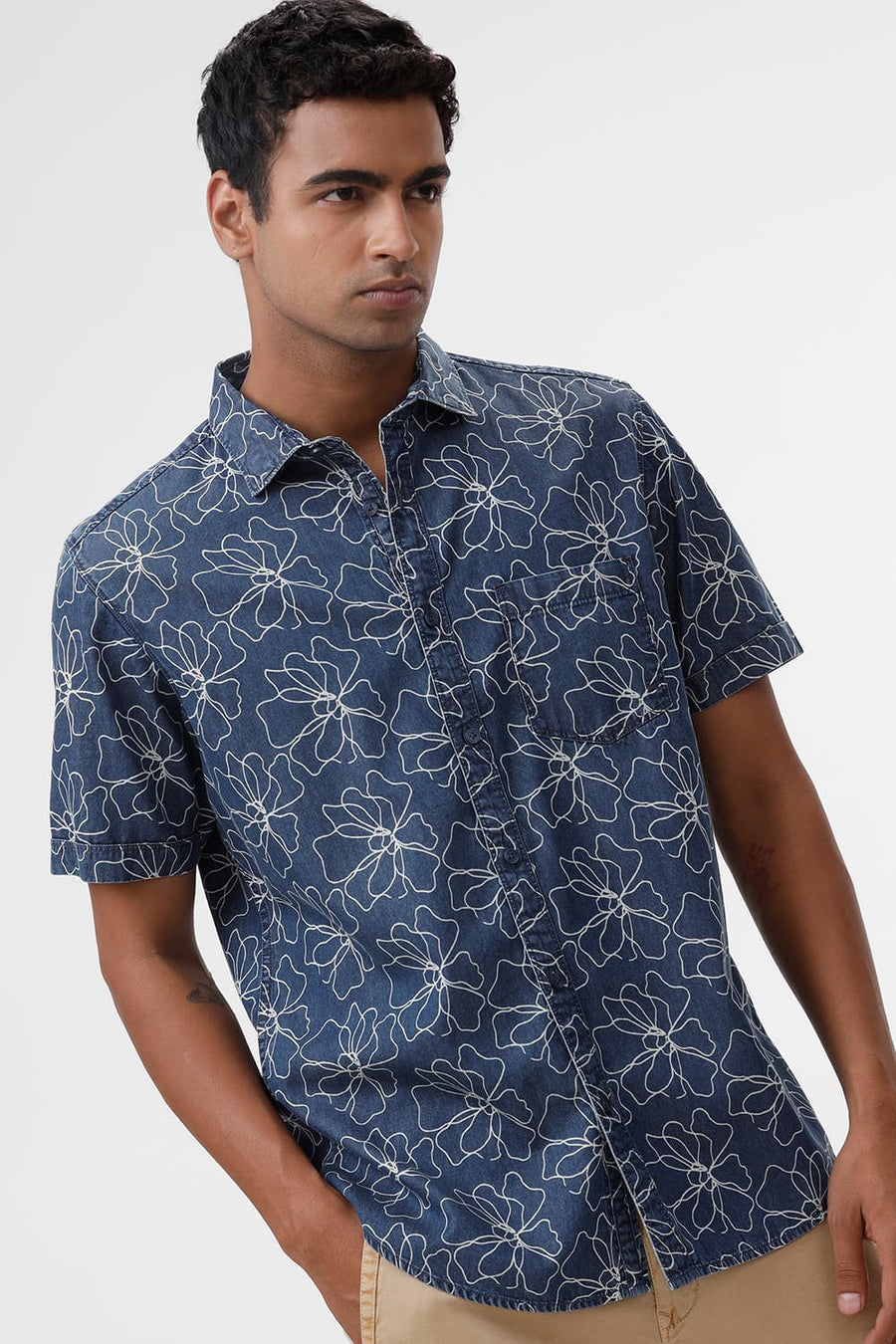 BASICS SLIM FIT BLUE SEA COTTON INDIGO PRINT HALFSLEEVES SHIRT