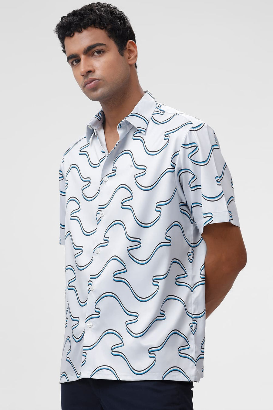 BASICS RELAXED FIT PLEIN AIR BLUE POLYESTER STRETCH TWILL PRINTED HALFSLEEVES SHIRT