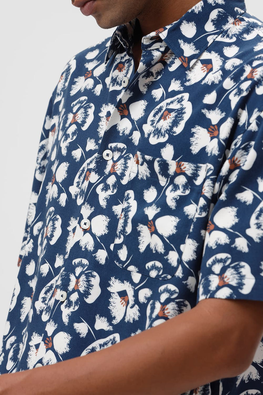 BASICS RELAXED FIT POSEIDON BLUE COTTON VISCOSE TWILL PRINTED HALFSLEEVES SHIRT