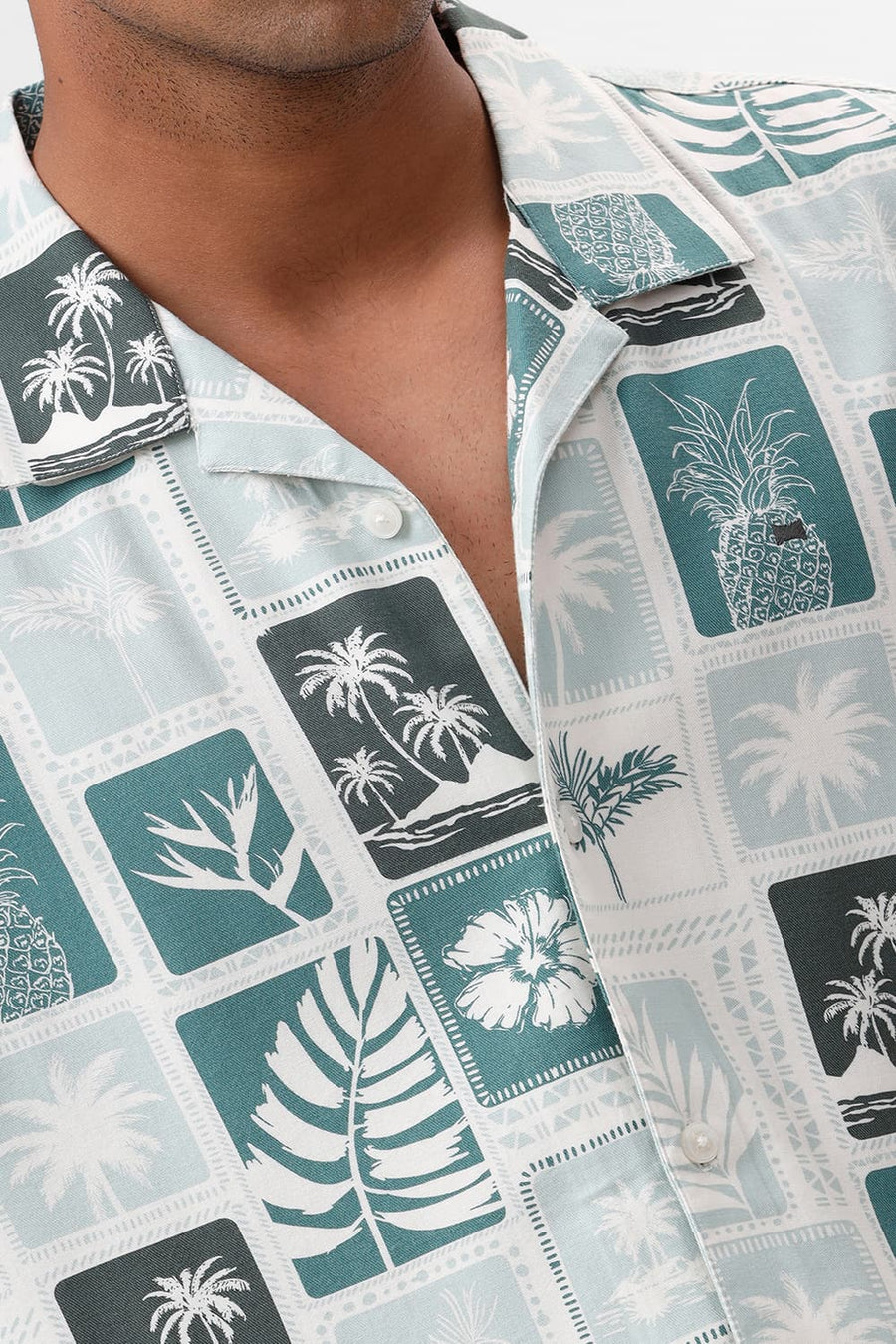 BASICS RELAXED FIT HARBOR GREEN COTTON VISCOSE TWILL PRINTED HALFSLEEVES SHIRT
