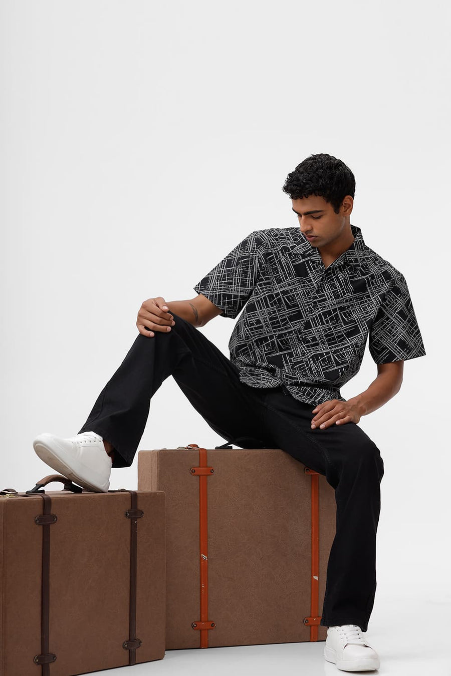 BASICS RELAXED FIT PHANTOM BLACK COTTON POPLIN PRINTED HALFSLEEVES SHIRT
