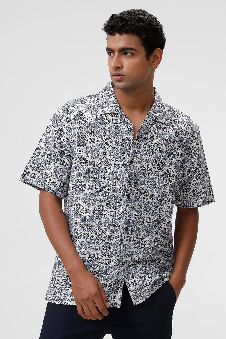 BASICS RELAXED FIT NAVY SAPPHIRE VISCOSE LINEN PRINTED HALFSLEEVES SHIRT