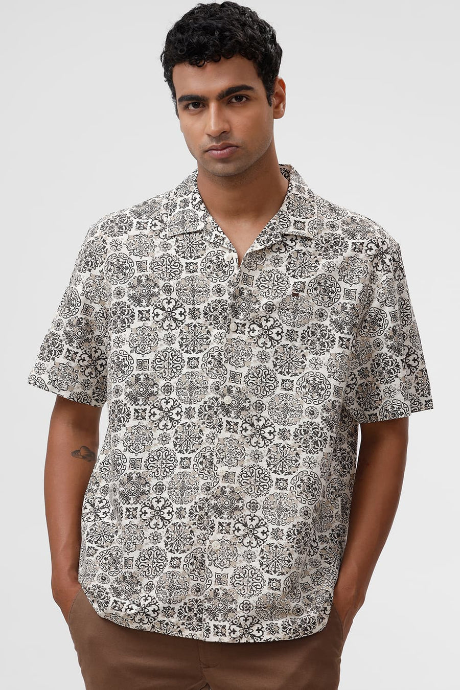 BASICS RELAXED FIT CHOCOLATE BROWN VISCOSE LINEN PRINTED HALFSLEEVES SHIRT