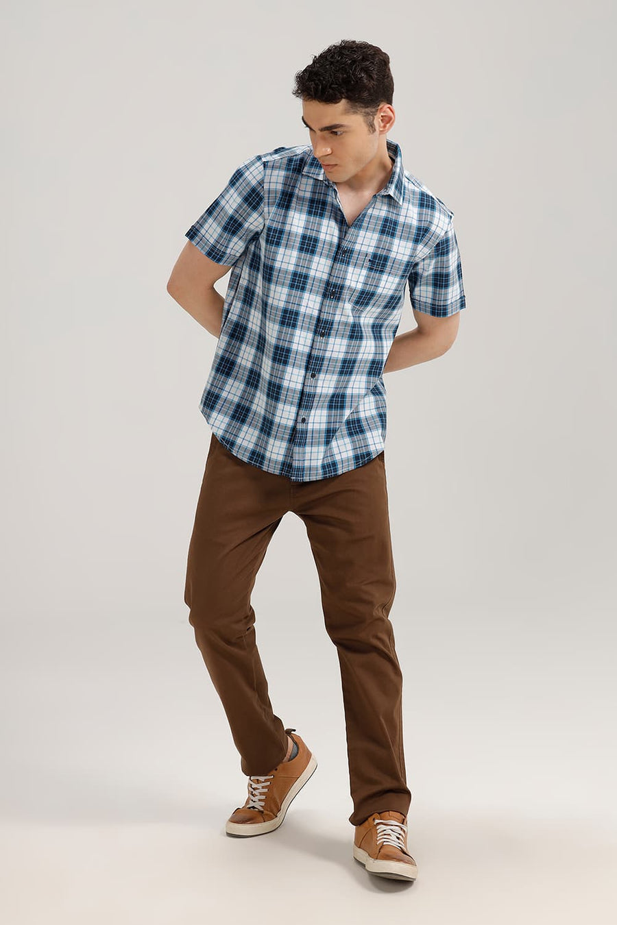 BASICS SLIM FIT POND BLUE TWILL CHECKS HALFSLEEVES SHIRT