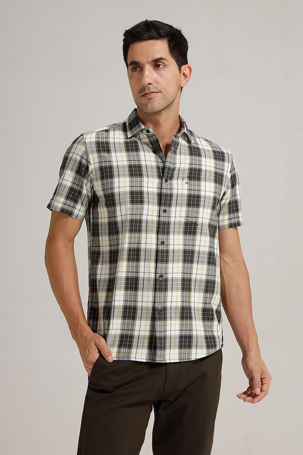 SLIM FIT TWILL CHECKS HALFSLEEVES SHIRT