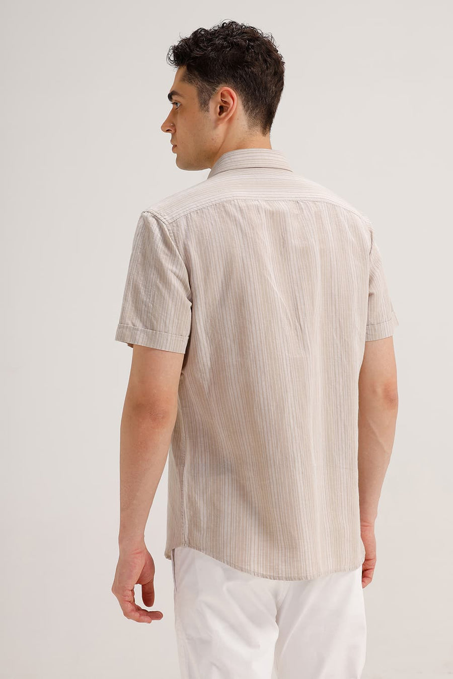 BASICS SLIM FIT NATURAL PALE COTTON LINEN STRIPE HALFSLEEVES SHIRT