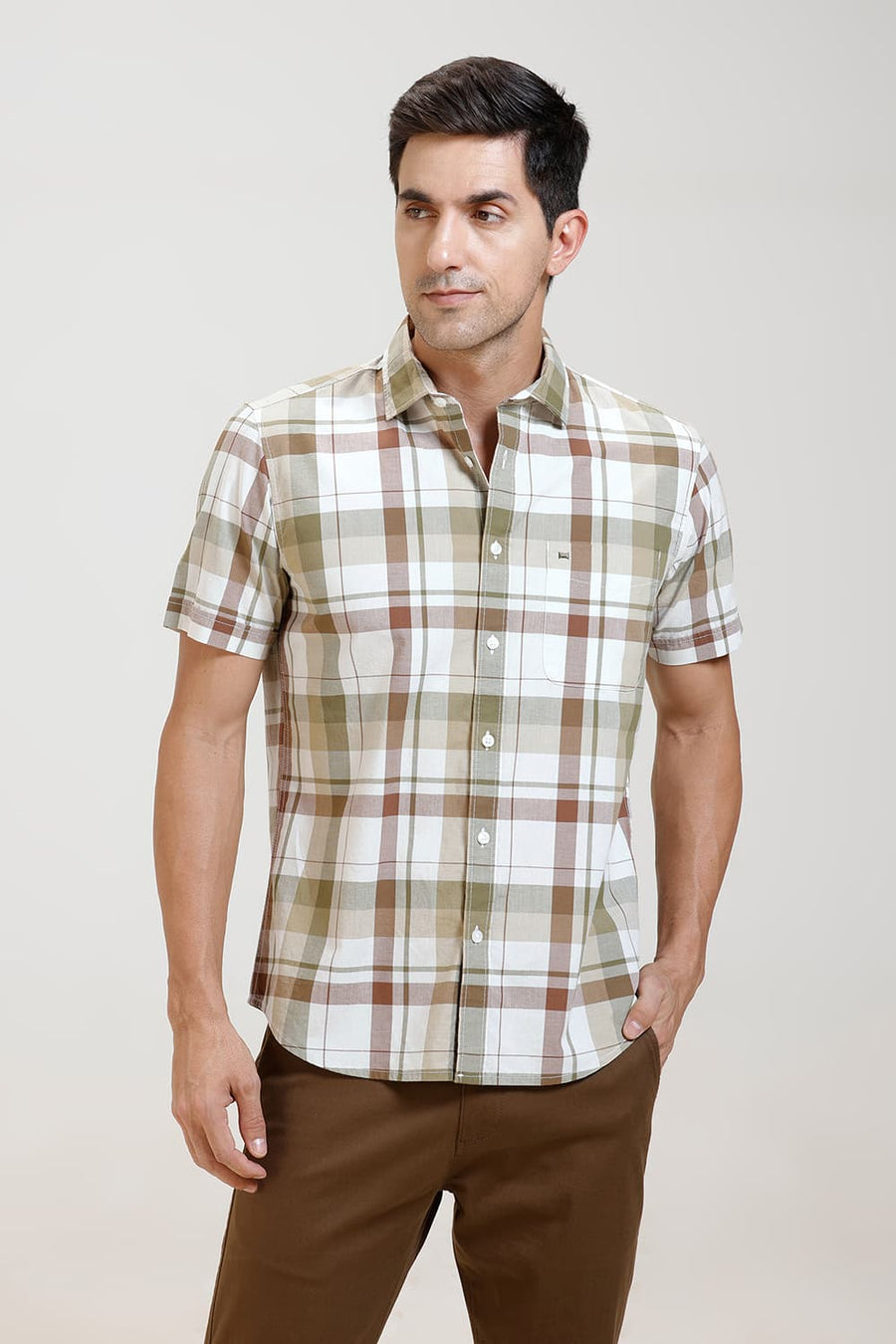 BASICS SLIM FIT OLIVE CHIVE COTTON CHECKS HALFSLEEVES SHIRT
