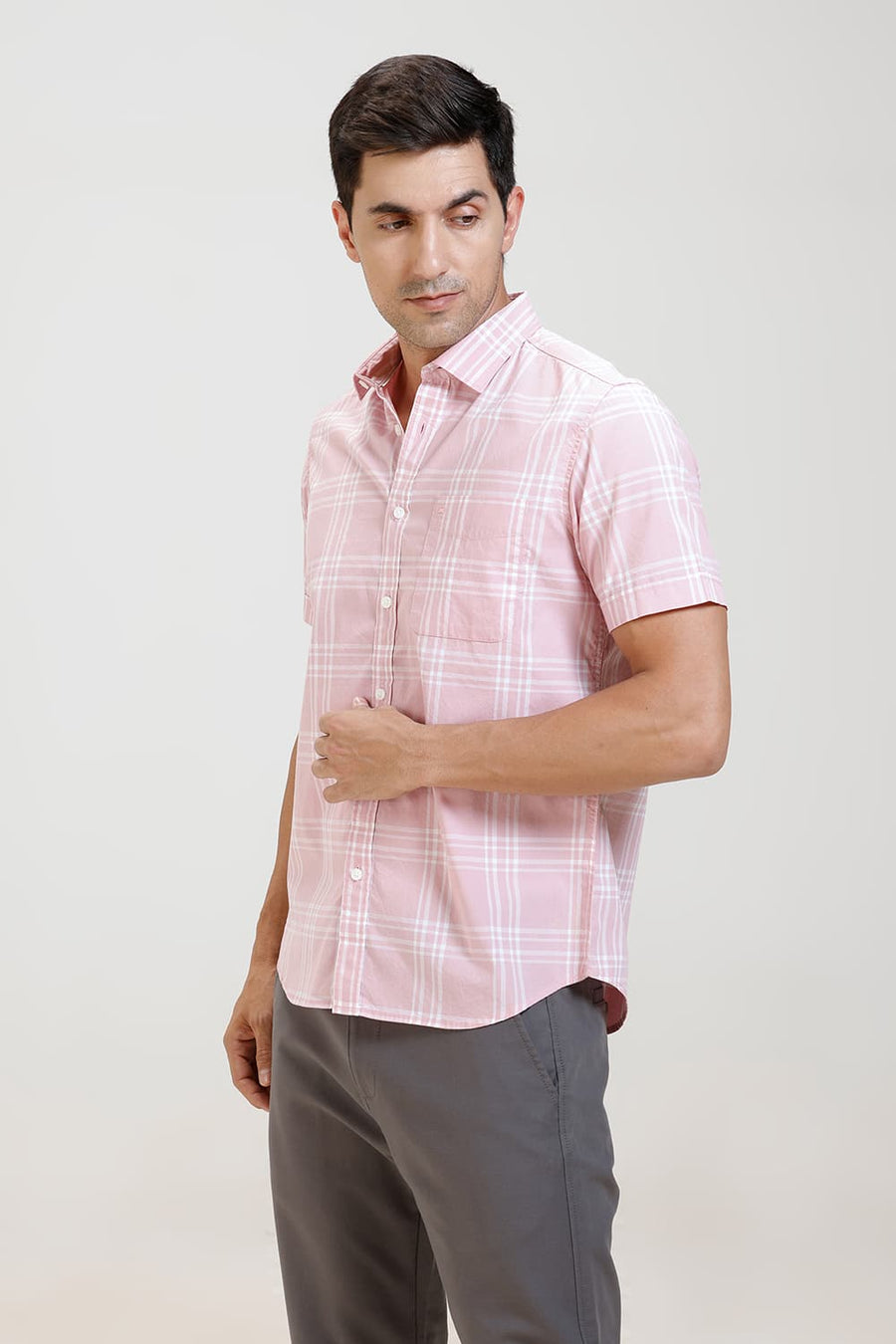 BASICS SLIM FIT CORAL PINK COTTON CHECKS HALFSLEEVES SHIRT