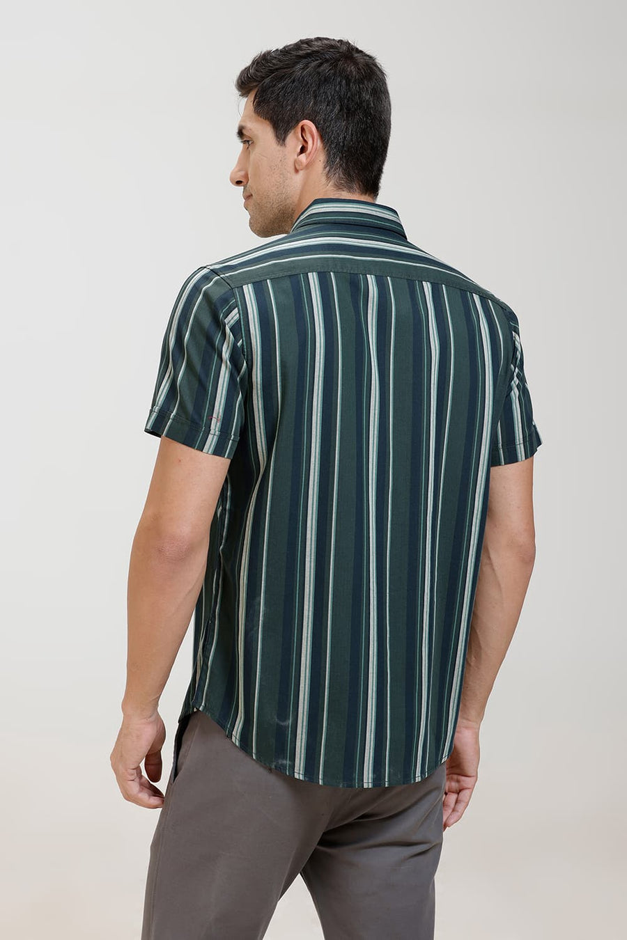 BASICS SLIM FIT MOUNTAIN GREEN COTTON HERRING BONE STRIPE HALFSLEEVES SHIRT
