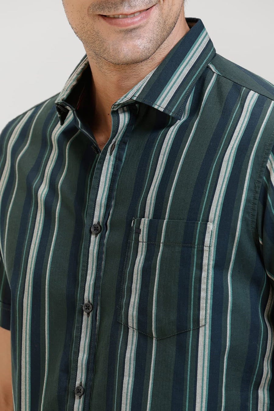 BASICS SLIM FIT MOUNTAIN GREEN COTTON HERRING BONE STRIPE HALFSLEEVES SHIRT