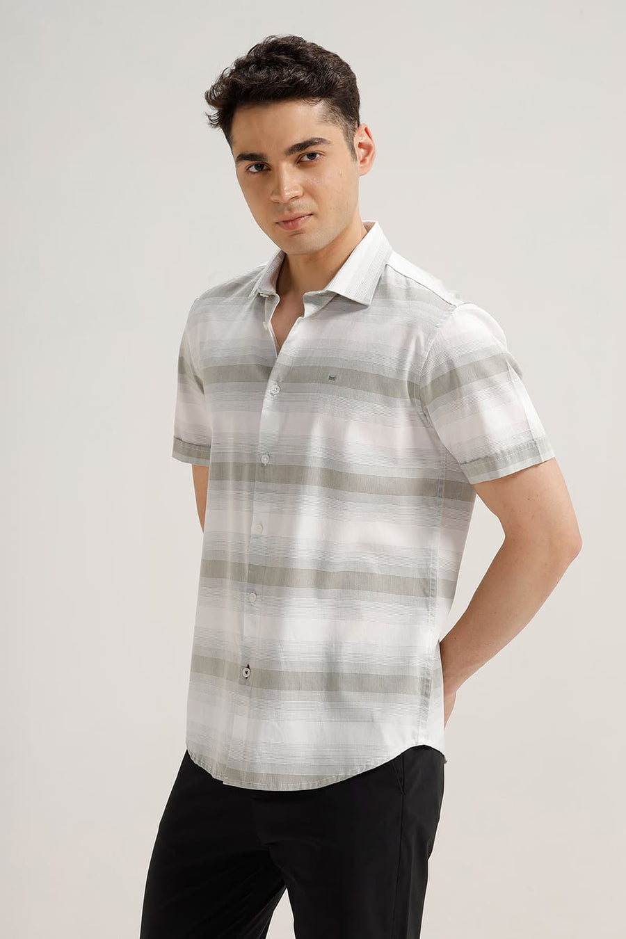 BASICS SLIM FIT RIDGE OLIVE COTTON HERRING BONE STRIPE HALFSLEEVES SHIRT