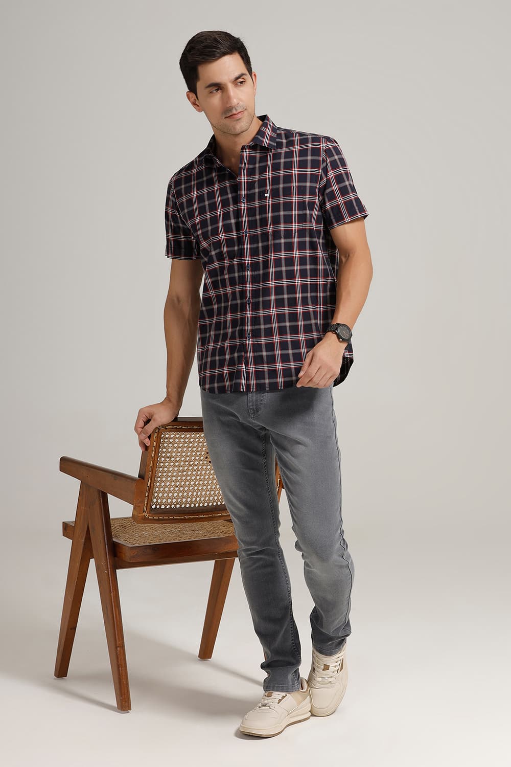 SLIM FIT COTTON CHECKS HALFSLEEVES SHIRT