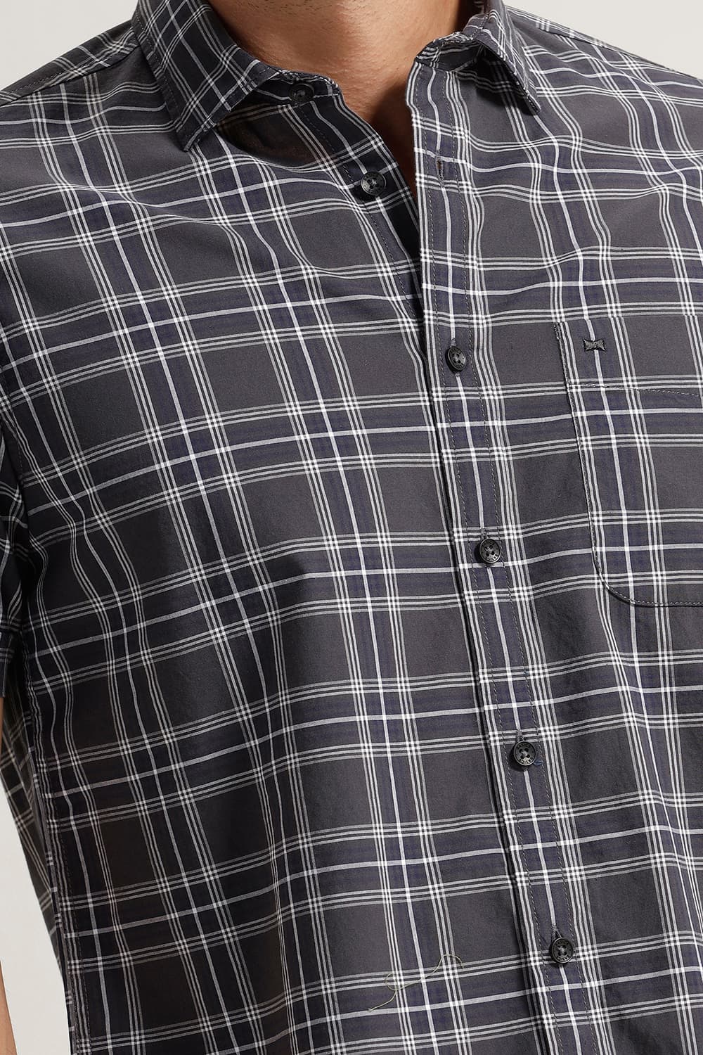 SLIM FIT COTTON CHECKS HALFSLEEVES SHIRT
