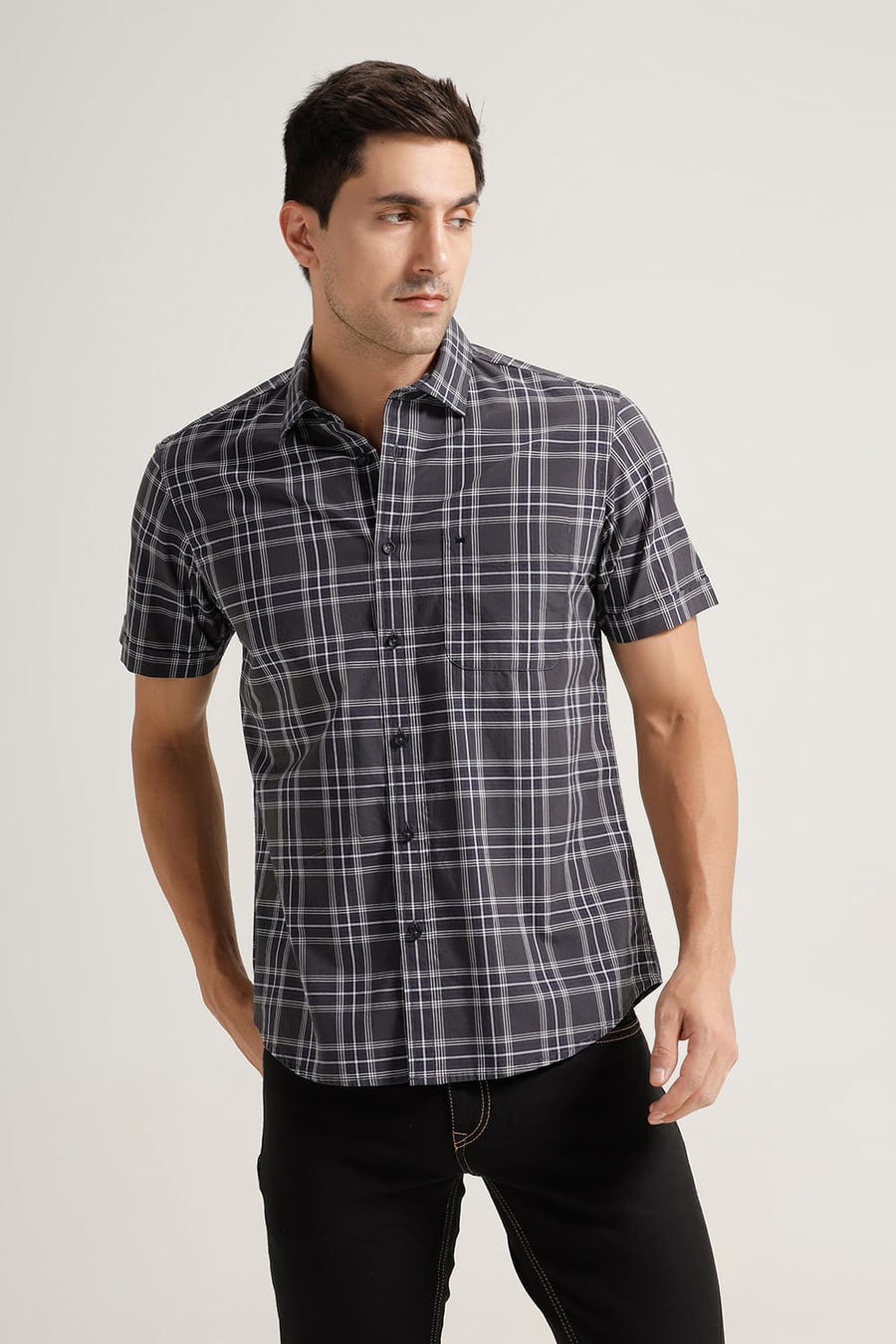 BASICS SLIM FIT CARBON GREY COTTON CHECKS HALFSLEEVES SHIRT