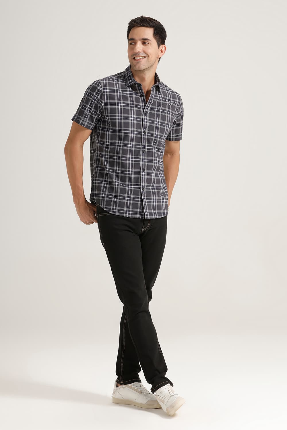 SLIM FIT COTTON CHECKS HALFSLEEVES SHIRT