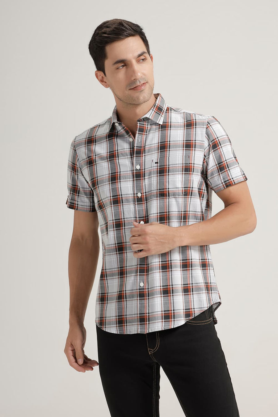 BASICS SLIM FIT SILVER GREY TWILL CHECKS HALFSLEEVES SHIRT