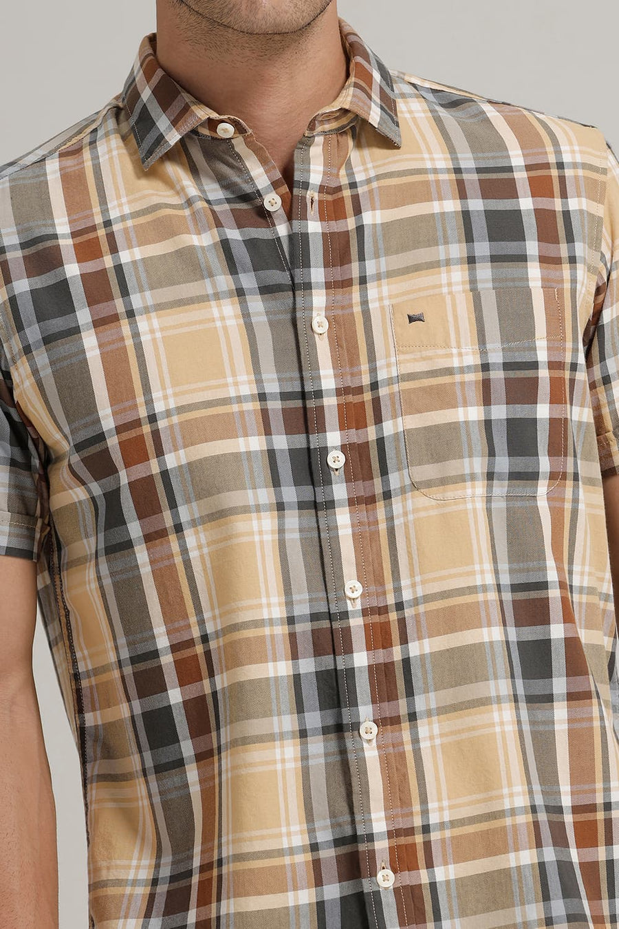 BASICS SLIM FIT BEIGE CINNAMON TWILL CHECKS HALFSLEEVES SHIRT