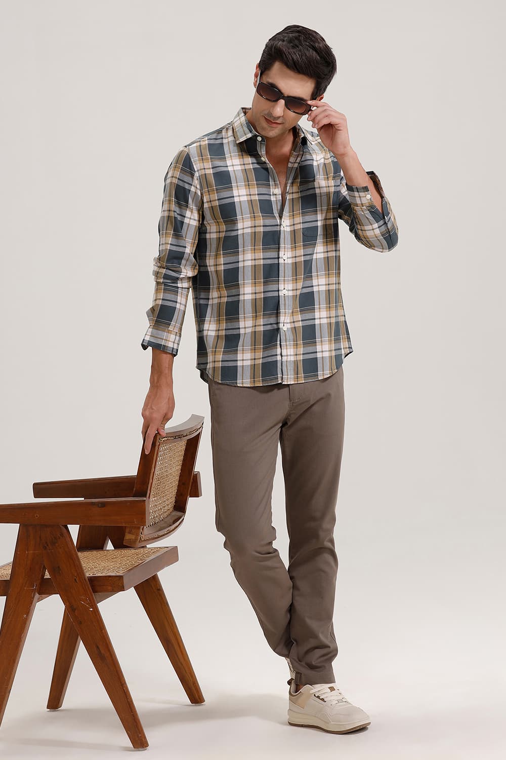 SLIM FIT TWILL CHECKS SHIRT
