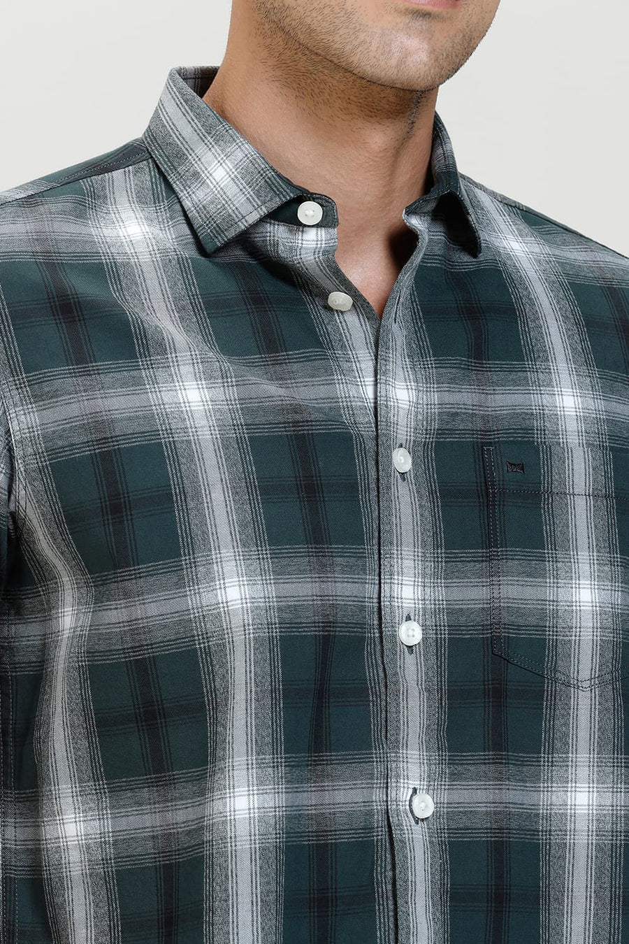 BASICS SLIM FIT PINE GREEN COTTON GRINDLE CHECKS HALFSLEEVES SHIRT