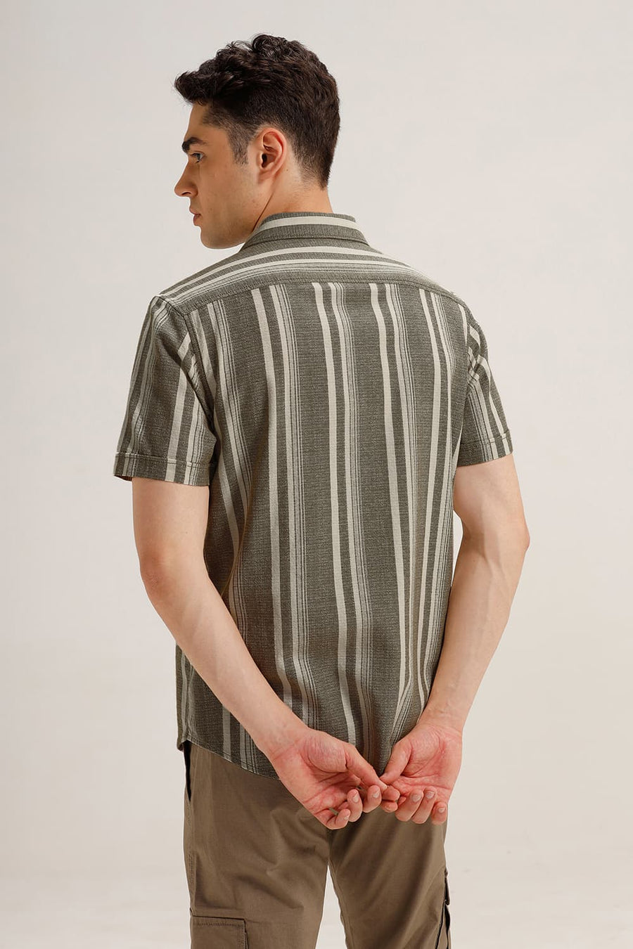 BASICS SLIM FIT OLIVE CAPERS COTTON HOPSACK STRIPE HALFSLEEVES SHIRT