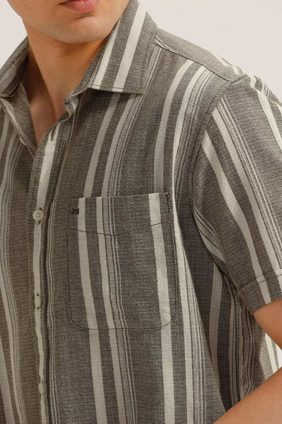 BASICS SLIM FIT OLIVE CAPERS COTTON HOPSACK STRIPE HALFSLEEVES SHIRT