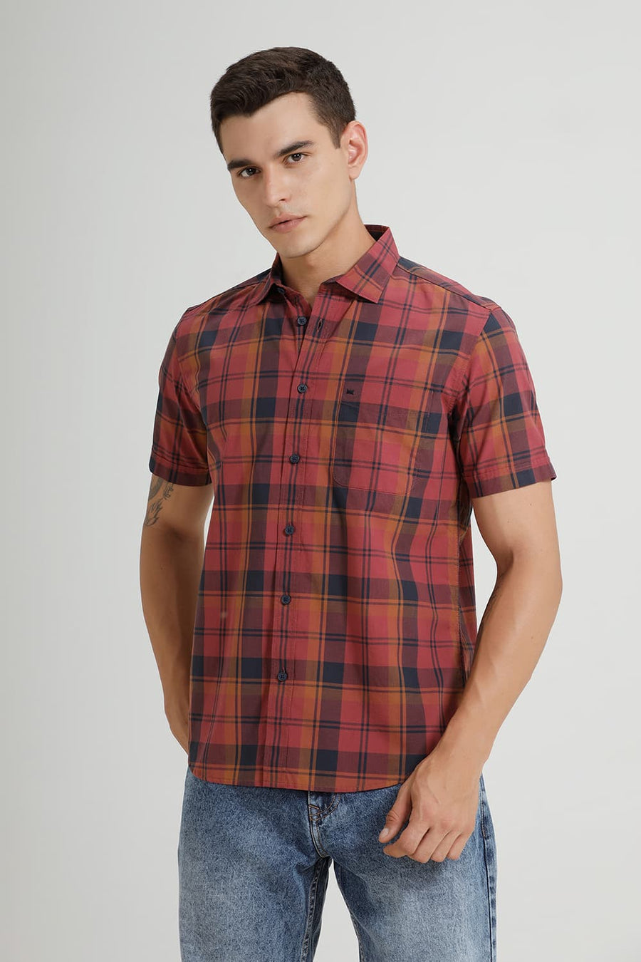 BASICS SLIM FIT OXBLOOD MAROON COTTON CHECKS HALFSLEEVES SHIRT