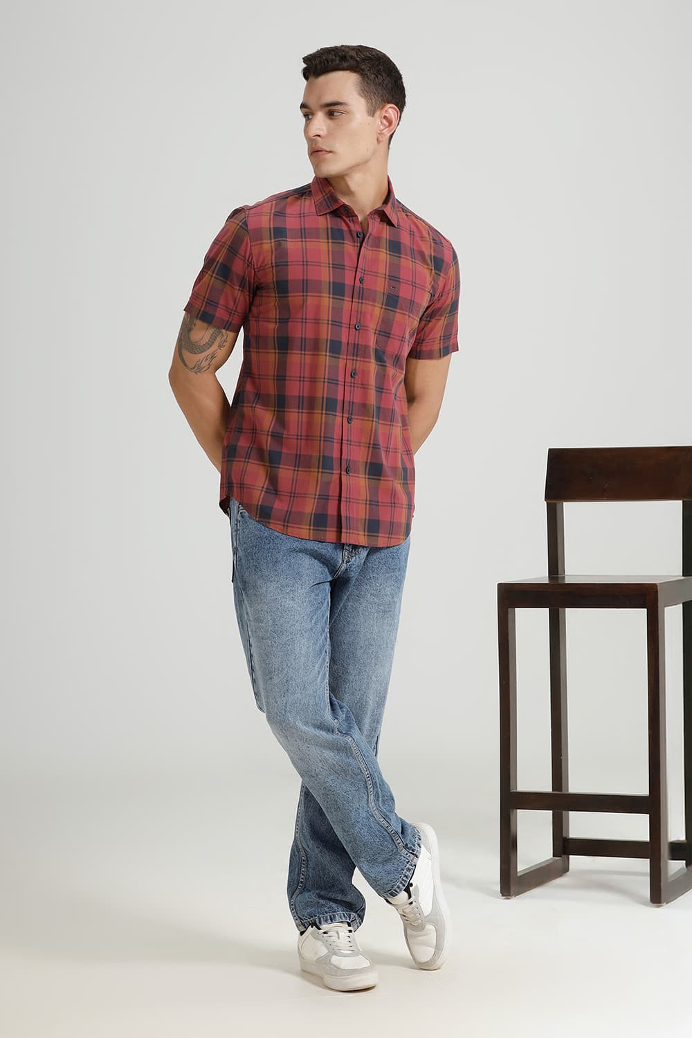 SLIM FIT COTTON CHECKS HALFSLEEVES SHIRT