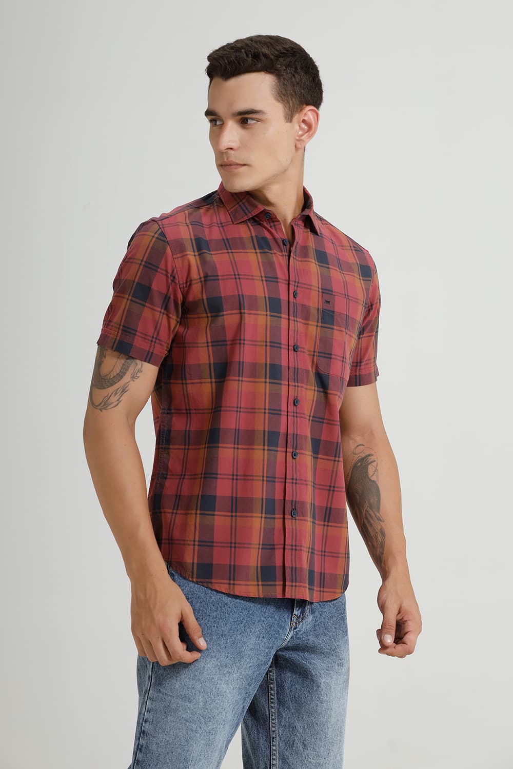 SLIM FIT COTTON CHECKS HALFSLEEVES SHIRT