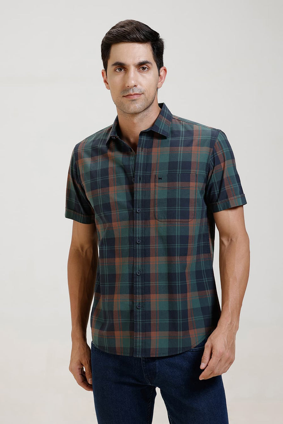 BASICS SLIM FIT GARGEN NAVY COTTON CHECKS HALFSLEEVES SHIRT