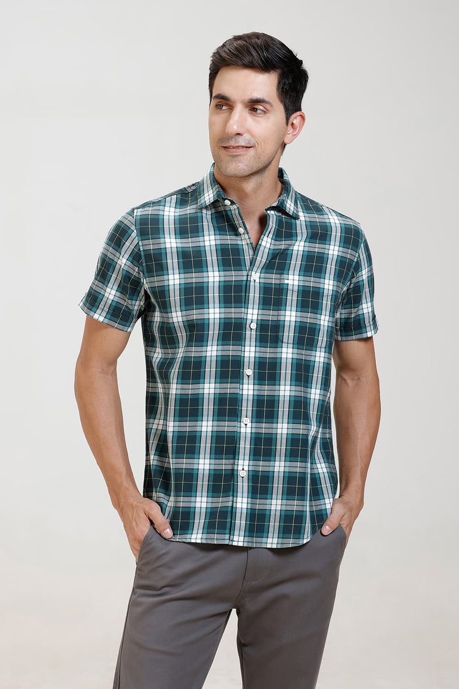 BASICS SLIM FIT STORM GREEN TWILL CHECKS HALFSLEEVES SHIRT