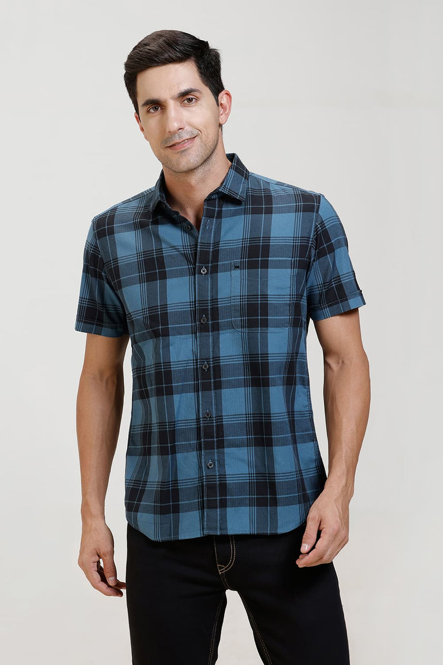 BASICS SLIM FIT BLUE HEAVEN COTTON HERRING BONE CHECKS HALFSLEEVES SHIRT