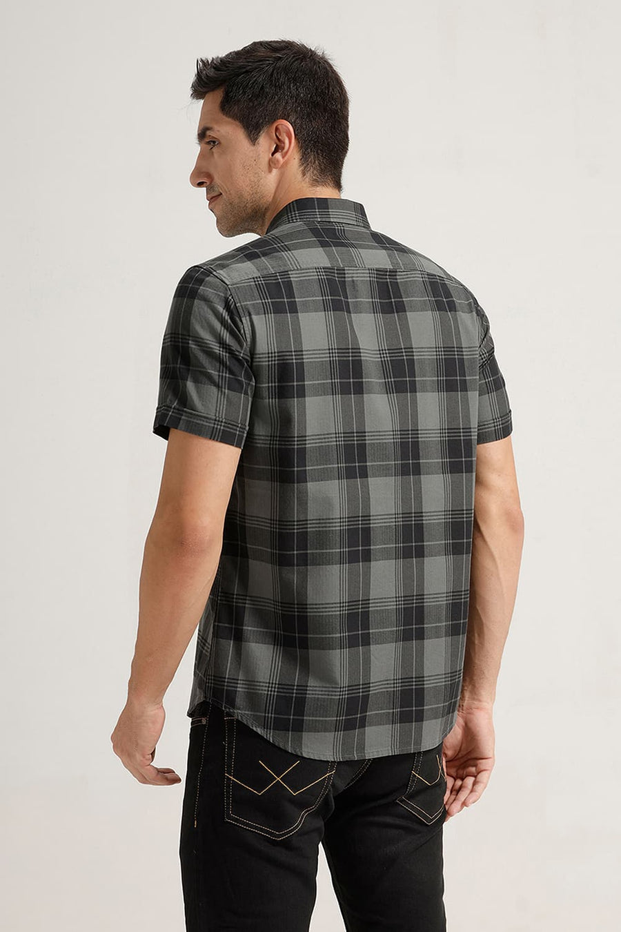 BASICS SLIM FIT IRON GREY COTTON HERRING BONE CHECKS HALFSLEEVES SHIRT