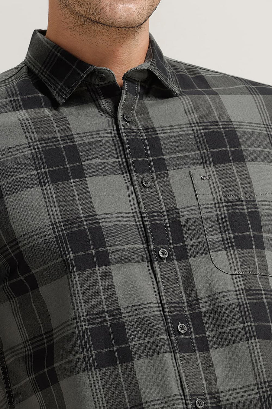 BASICS SLIM FIT IRON GREY COTTON HERRING BONE CHECKS HALFSLEEVES SHIRT