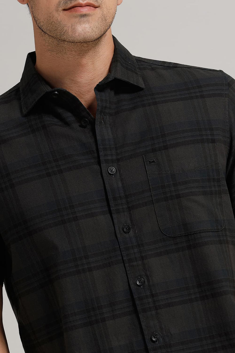 BASICS SLIM FIT GREY VELVET COTTON HERRING BONE CHECKS HALFSLEEVES SHIRT