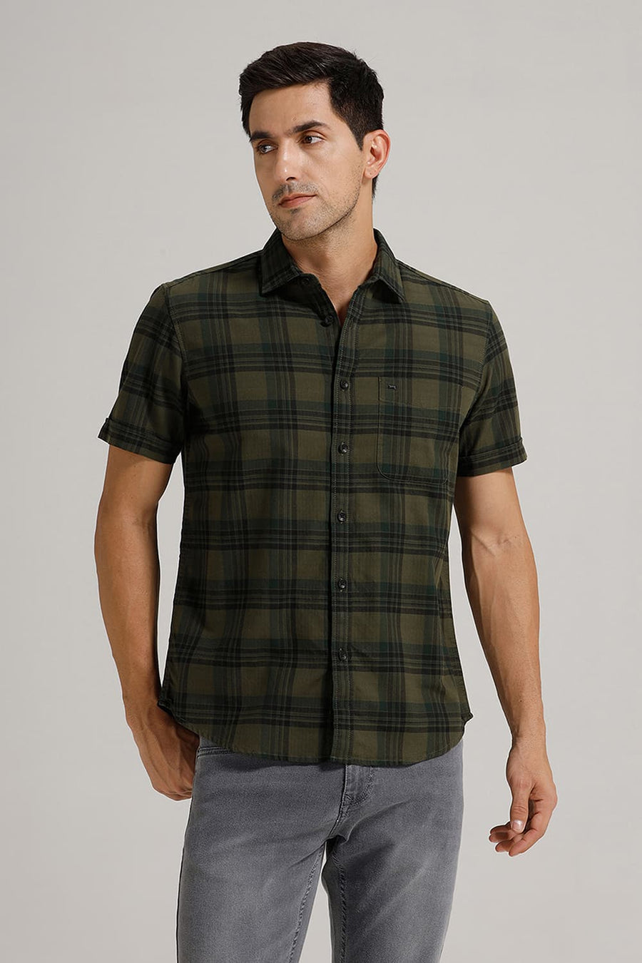 BASICS SLIM FIT THYME OLIVE COTTON HERRING BONE CHECKS HALFSLEEVES SHIRT