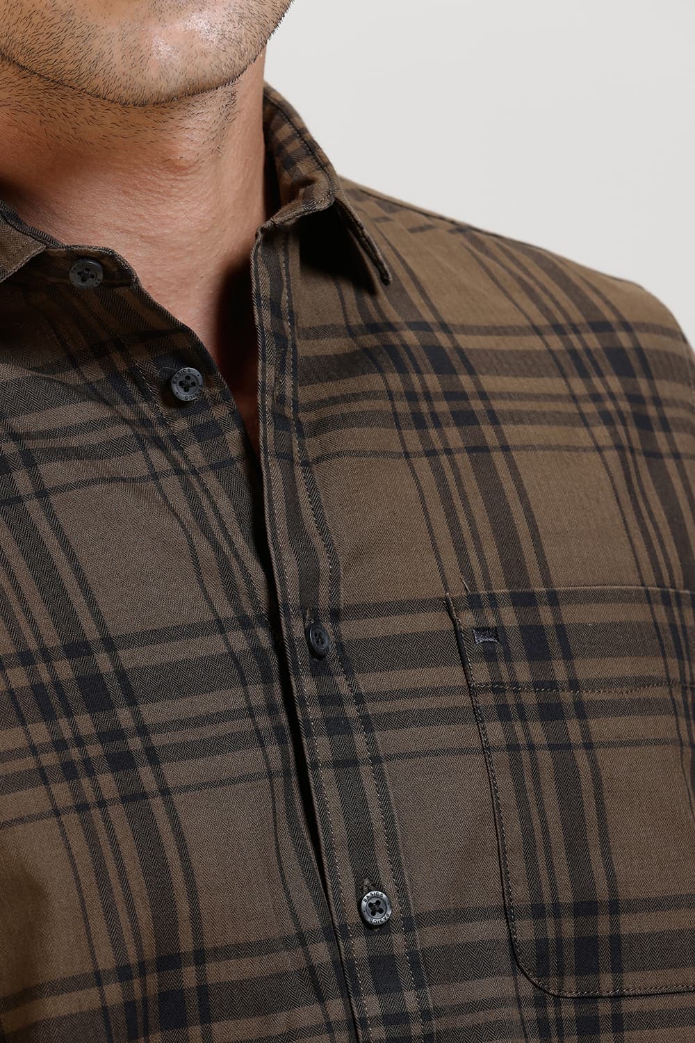 SLIM FIT COTTON HERRING BONE CHECKS HALFSLEEVES SHIRT
