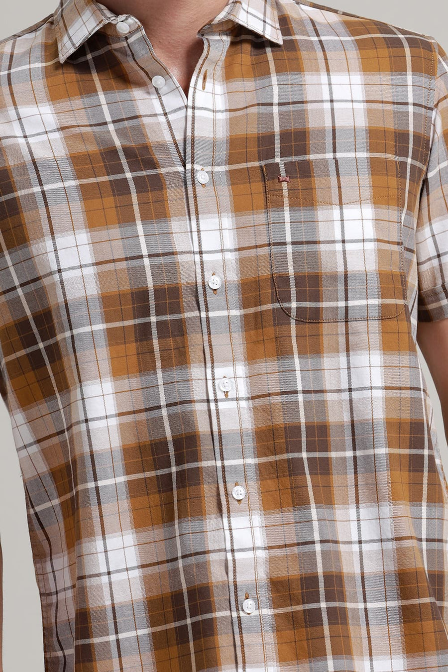 BASICS SLIM FIT SUDAN BROWN COTTON TWILL CHECKS HALFSLEEVES SHIRT