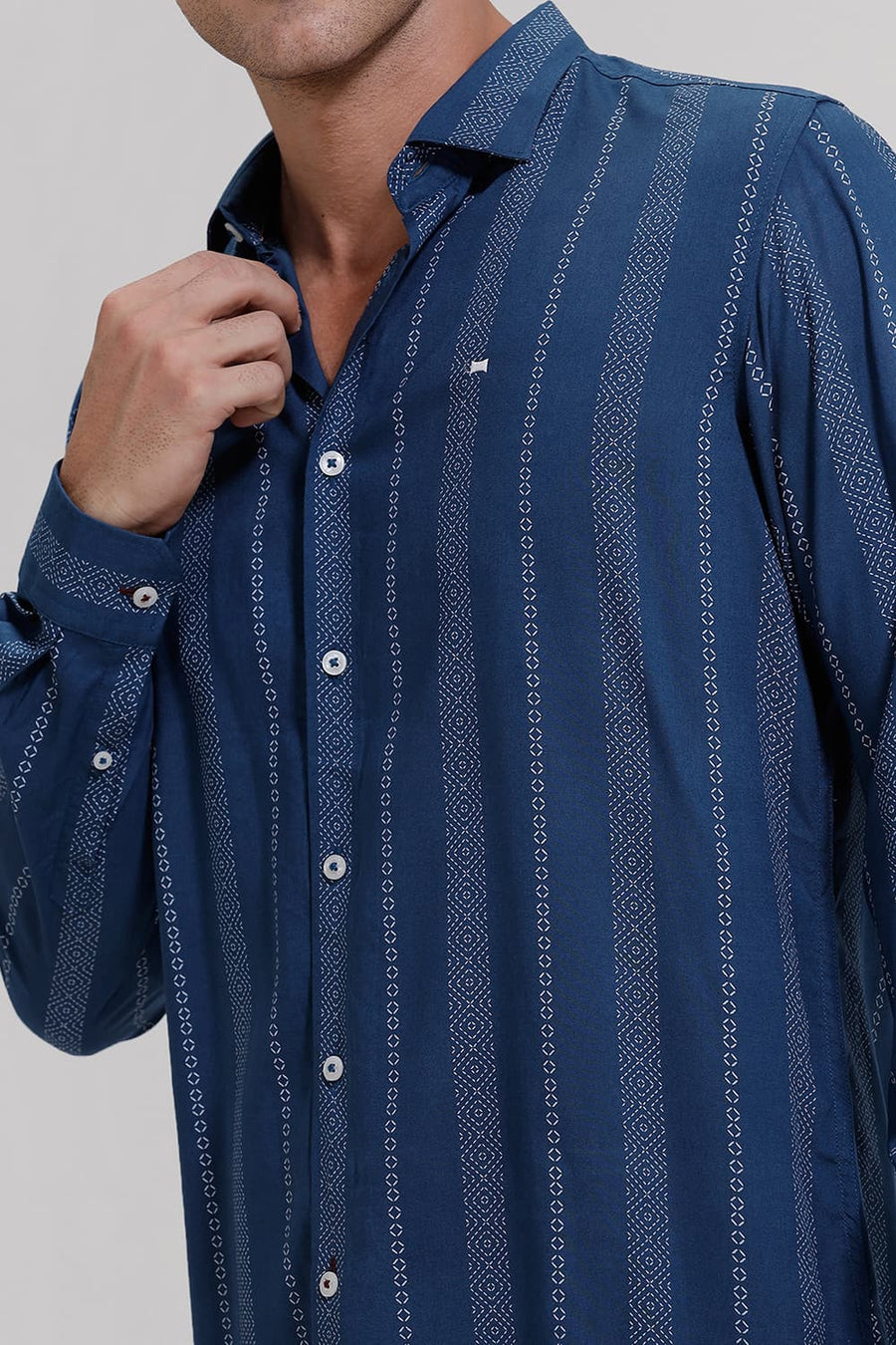 BASICS SLIM FIT STELLAR MID BLUE VISCOSE PRINTED STRIPE SHIRT
