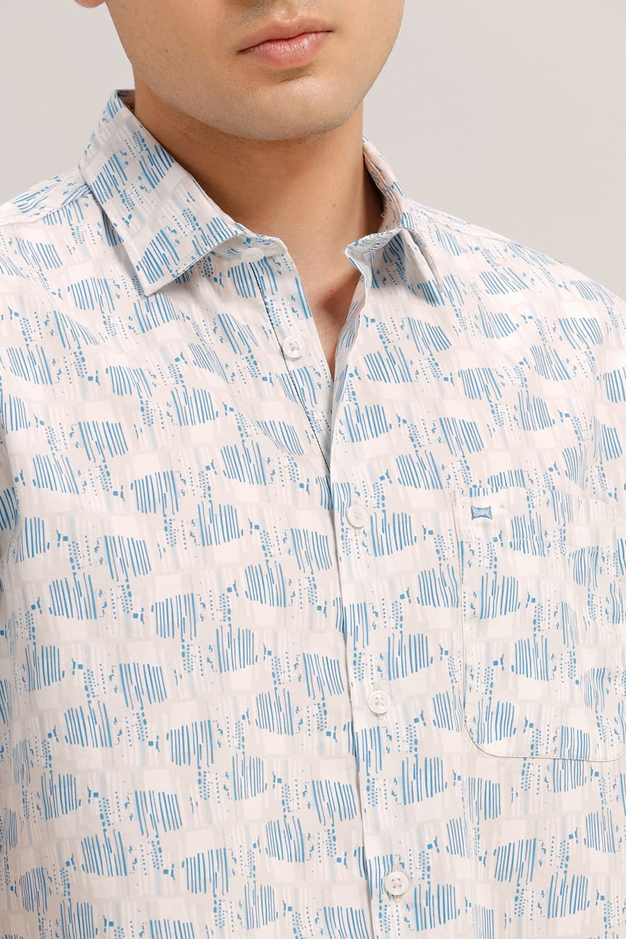 BASICS SLIM FIT INDIGO BLUE COTTON POPLIN PRINTED HALFSLEEVES SHIRT