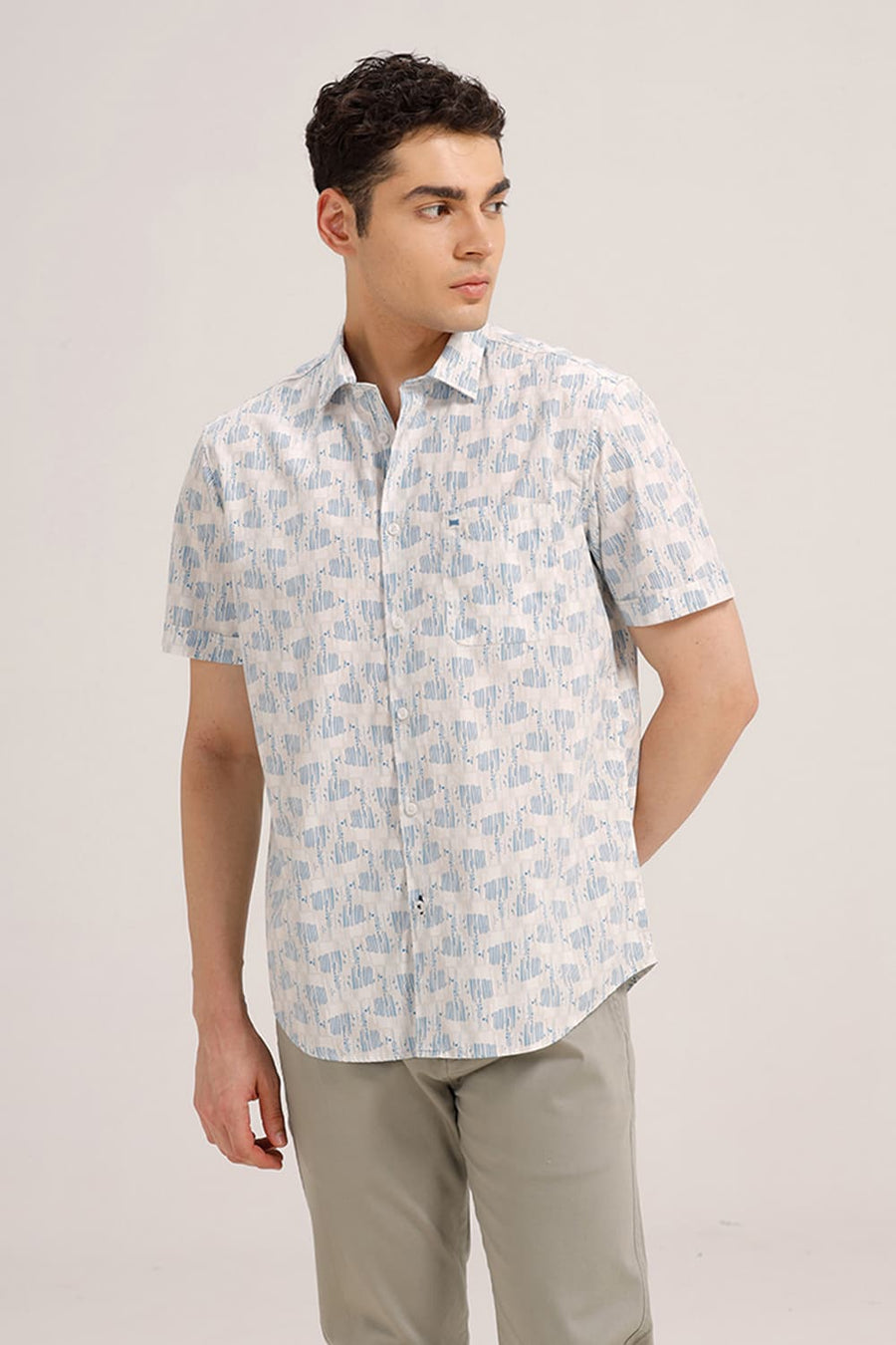 BASICS SLIM FIT INDIGO BLUE COTTON POPLIN PRINTED HALFSLEEVES SHIRT