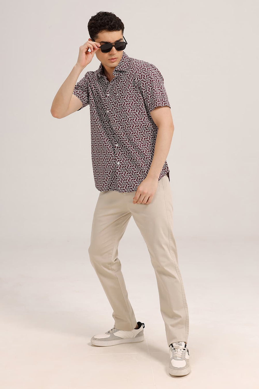 BASICS SLIM FIT WINDSOR PURPLE COTTON POPLIN PRINTED HALFSLEEVES SHIRT