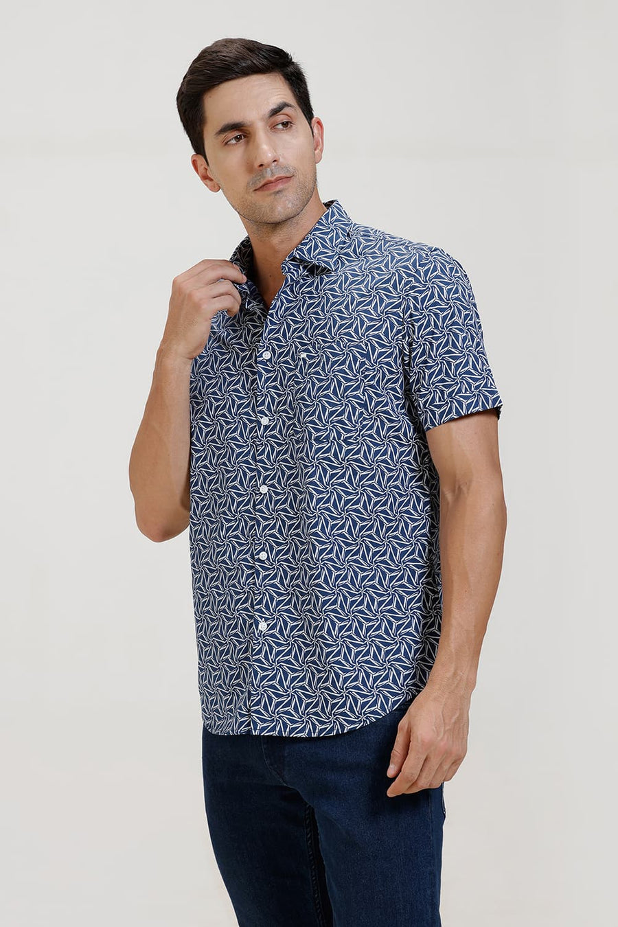BASICS SLIM FIT MOONLIT BLUE COTTON POPLIN PRINTED HALFSLEEVES SHIRT