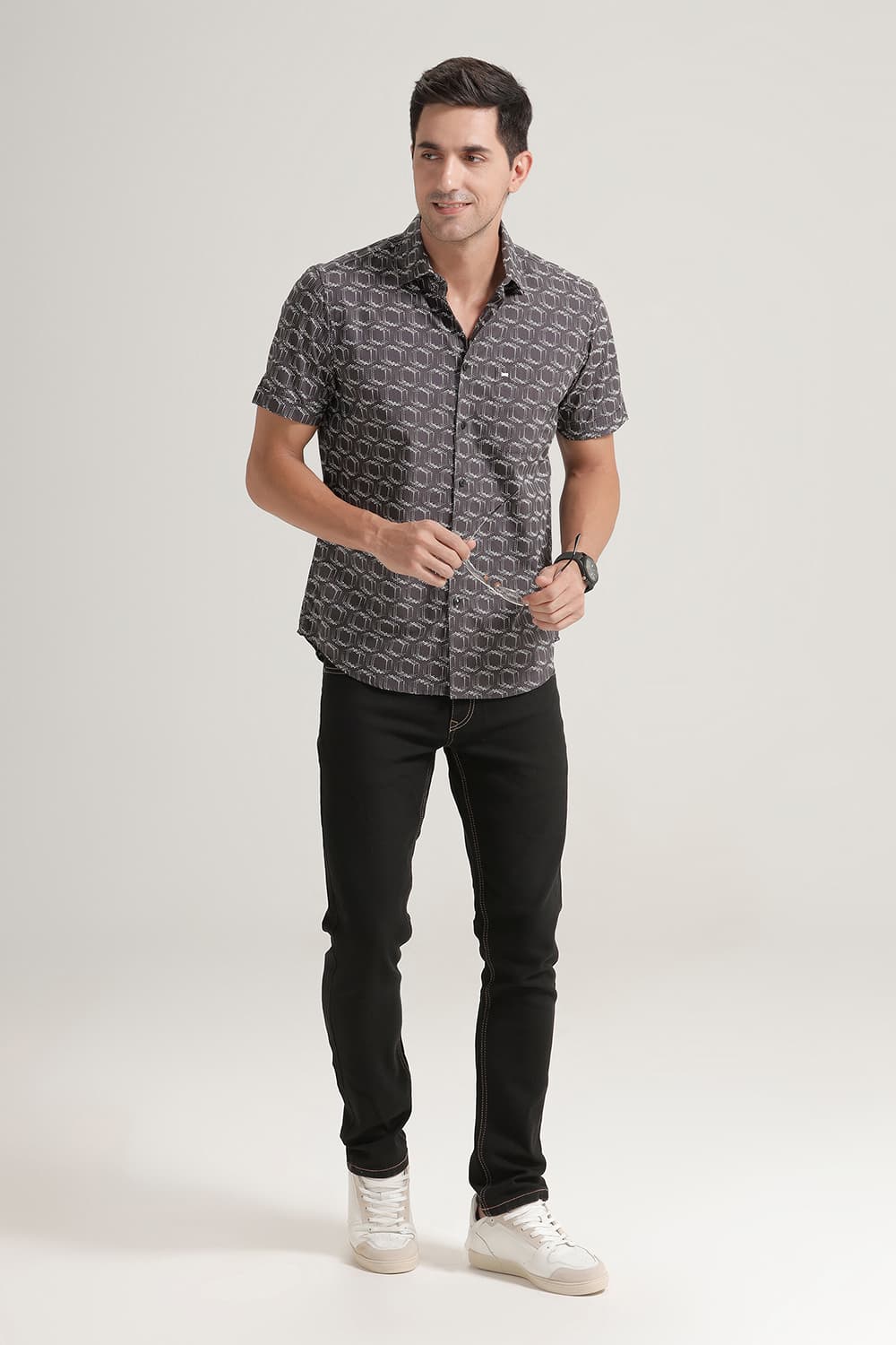 SLIM FIT COTTON POPLIN PRINTED HALFSLEEVES SHIRT