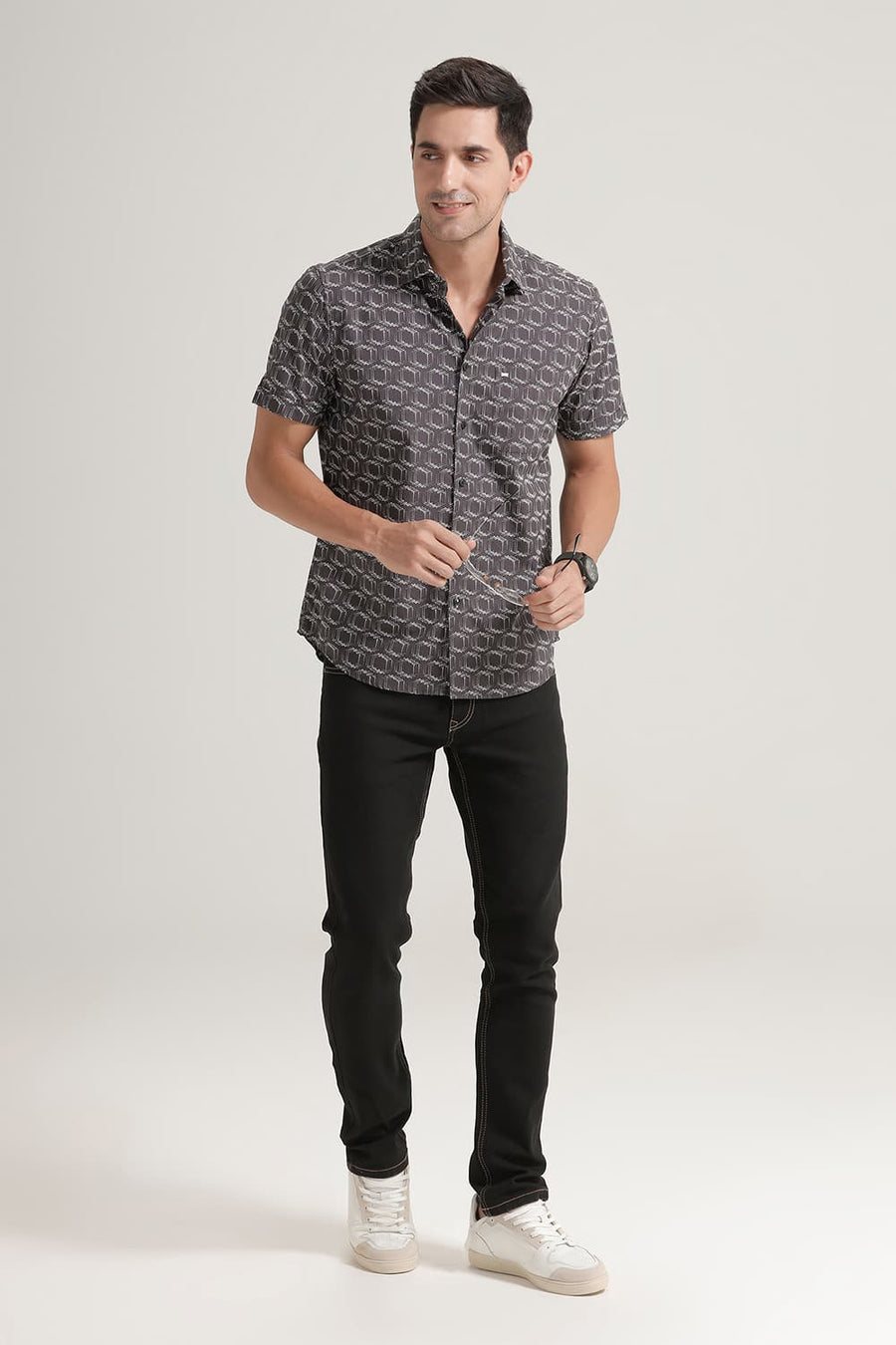 BASICS SLIM FIT CHARCOAL GREY COTTON POPLIN PRINTED HALFSLEEVES SHIRT