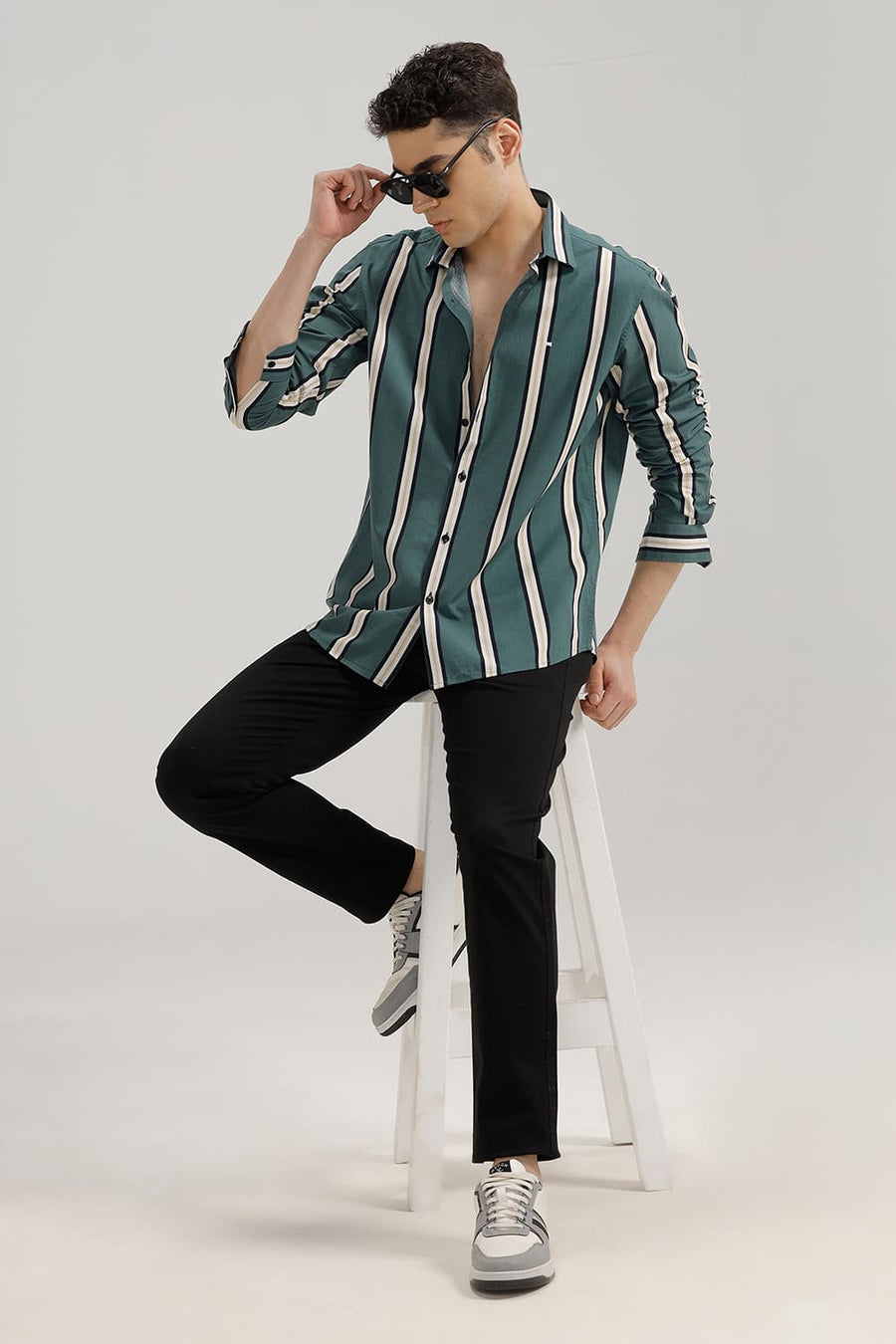 BASICS SLIM FIT POSY GREEN COTTON VISCOSE PRINTED STRIPE SHIRT